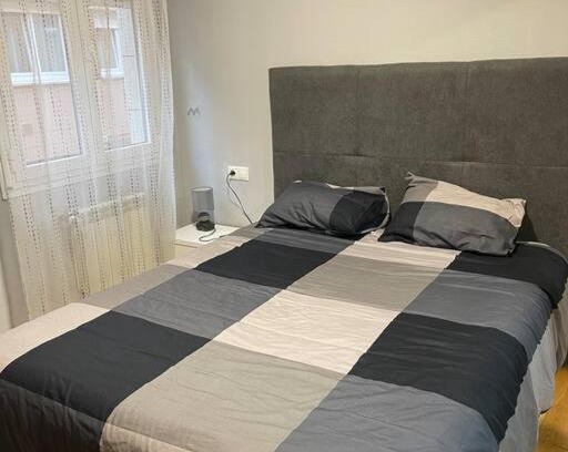 Distrito Oeste Apartment | Acogedor apartamento en Gijón , VUT1020AS