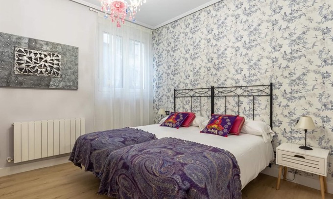 Indautxu Apartment | Acogedor con estilo único junto Centro Azkuna