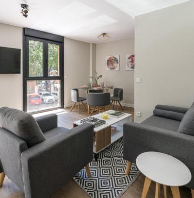 Alcala de Henares Apartment | Acogedor Refugio con Terraza