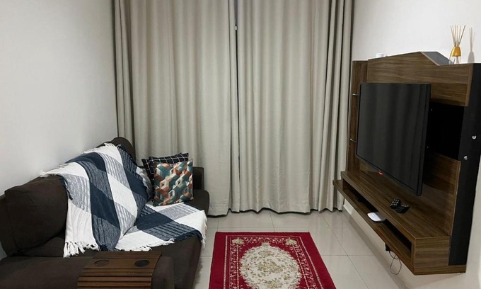 Vila Julia Apartment | Aconchegante - Enseada - Guarujá