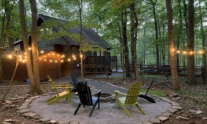 The Woods Cabin | Acorn Acre luxury 3-bed A-frame cabin in the woods