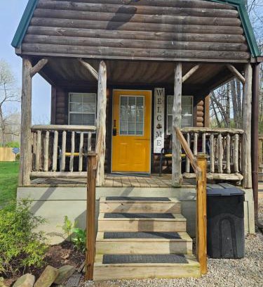 Logan House | Acorn Cottage at Hocking Vacations