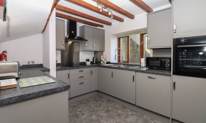 Teigngrace Cottage | Acorn Cottage