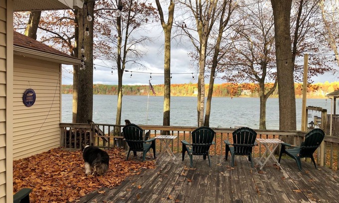 Cheboygan House | Acorn Landing: Experience Fall's Foliage from Your Lakeside Retreat!