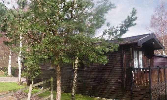 Keswick Cottage | Acorn Lodge - Burnside Park
