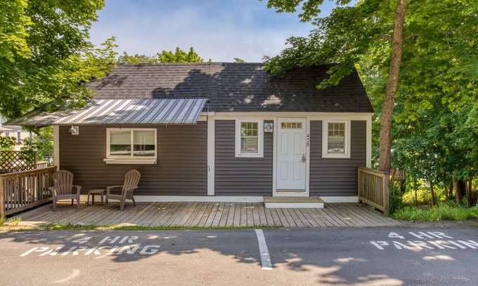 Boothbay Harbor House | Acorn on Oak Street by Rocky Coast Rentals