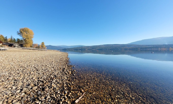 Scotch Creek House | Across street from Lake w/Large Deck and Beautiful Yard