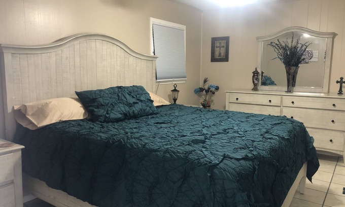 Abilene Apartment | ACU area- Roomy Home close to ACU great for short term or long term.