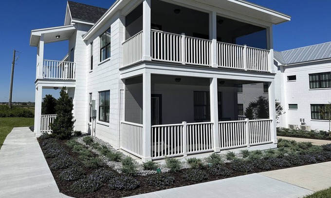 Lake Alfred House | Adams Estate - Gardner House #1A