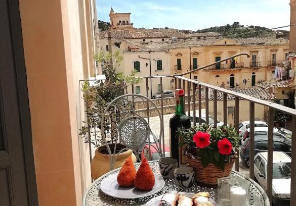 Scicli Apartment | Adeste 41