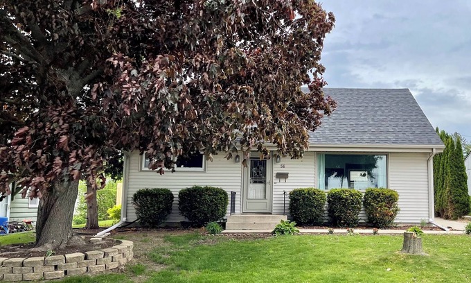Sheboygan Falls House | Adorable 3 bedroom home in historic Sheboygan Falls