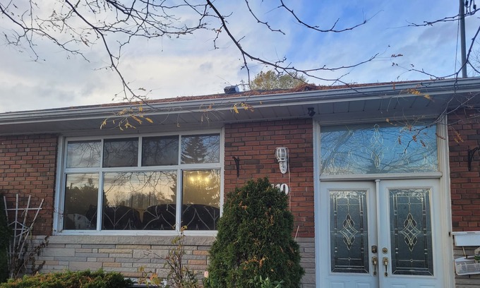 Woburn House | Adorable 3-bedroom place w/ free parking available