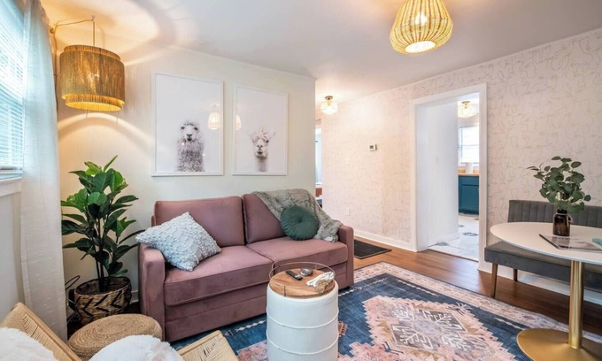 Glen Iris House | Adorable Home Close to UAB with King Beds and Great Neighborhood