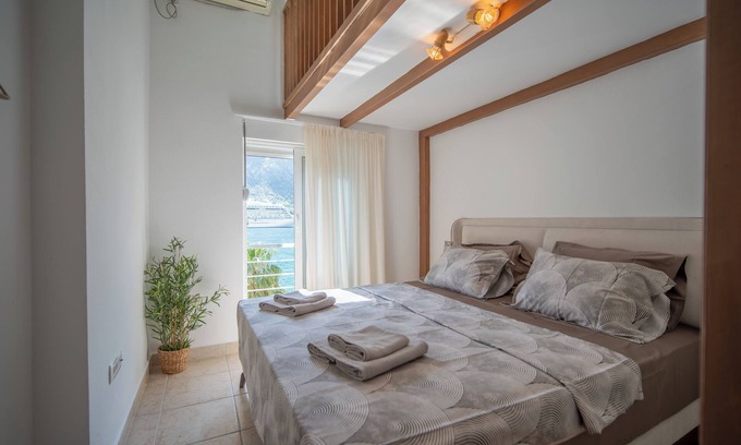 Kotor Apartment | Adriatic Sunset Apartment