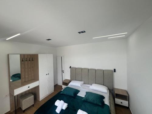 Albania House | Adriatik Guesthouse