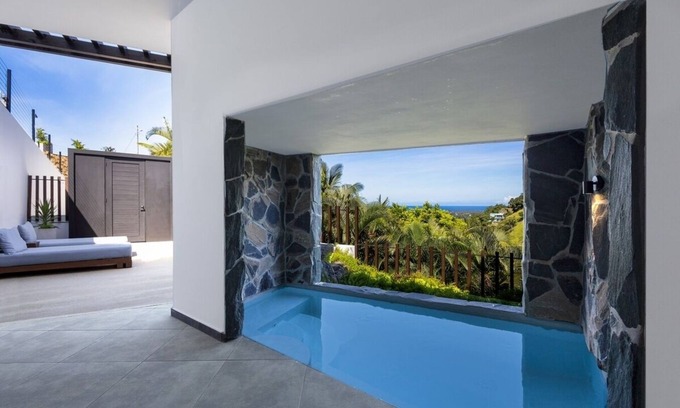Rincon Apartment | Adults Only! Desecheo Suite I at Ocaso Luxury Villas