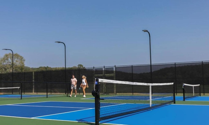 Adairsville Hotel | Adventure and Fun Awaits Creating Memories! On Site Amenities & Activities