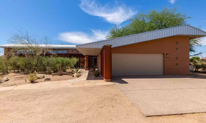 Maricopa County House | Adventure & Serenity in Litchfield Park | Sleeps 8