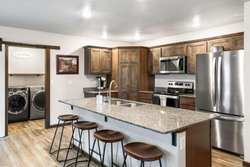 Bozeman House | AdventureHaus