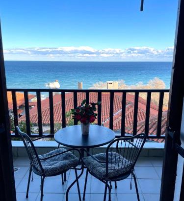 Agios Ioannis Apartment | Aegean View House