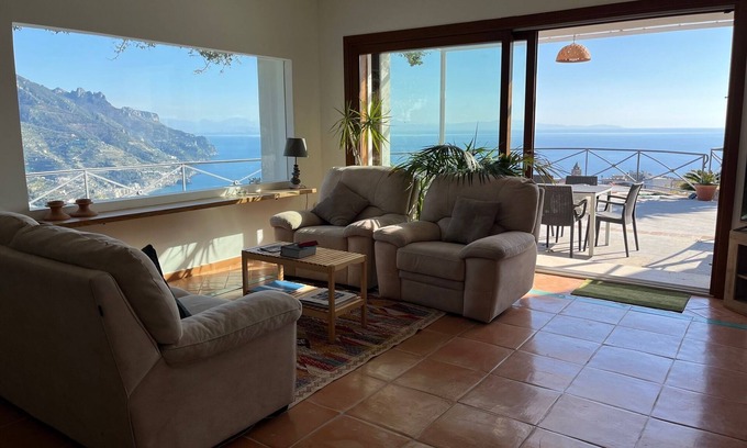 Ravello Villa | Aeolus house with exceptional views, patio and furnished garden with parking.