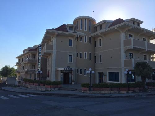Sant'Eufemia Lamezia Hotel | Aerhotel Phelipe