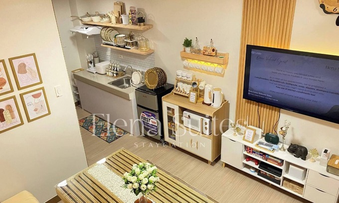 Novaliches Condo | Aesthetic Cozy Stay with PS4, Netflix & Coffee Nook - Elena Suites Staycation