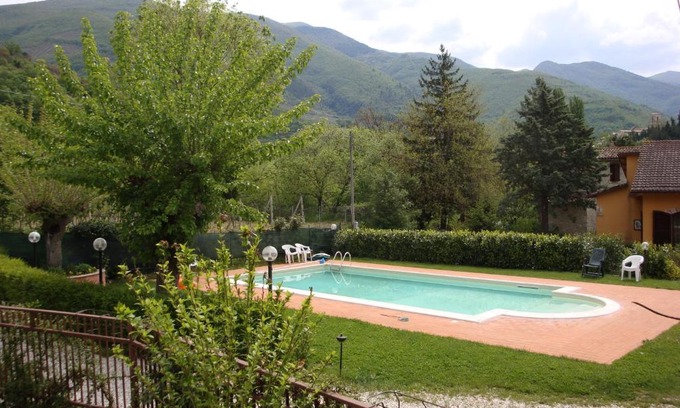 Scheggino Apartment | Affitta camere Il Ruscello