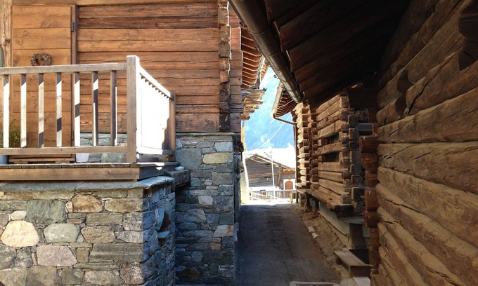 Champlan House | Affittacamere Buenavista Guest House