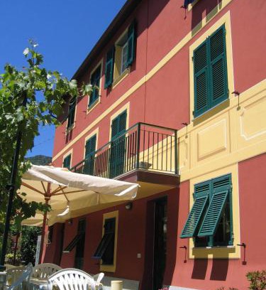 Zoagli House | Affittacamere Cerisola 2003