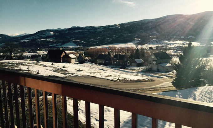 Wolf Creek Condo | Affordable and comfortable with VIEWS 2b/2b+loft Powder Mountain and Snowbasi