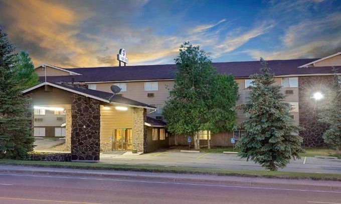 Evanston Hotel | Affordable Inns Evanston