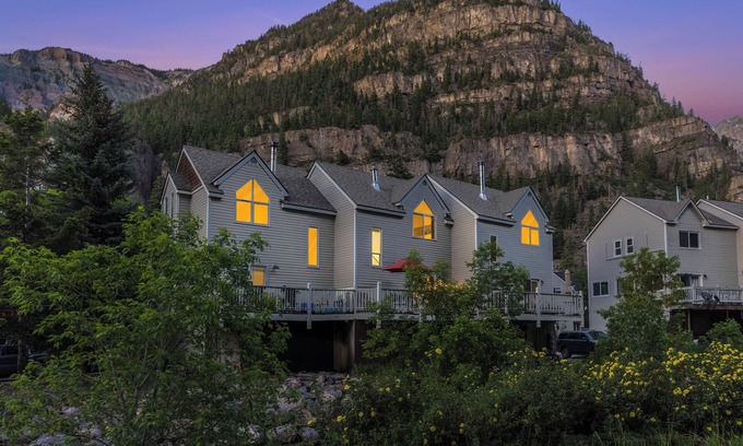 Ouray House | Affordable Riverfront Townhome - Fiber Internet - Near Ouray Hot Springs Pool