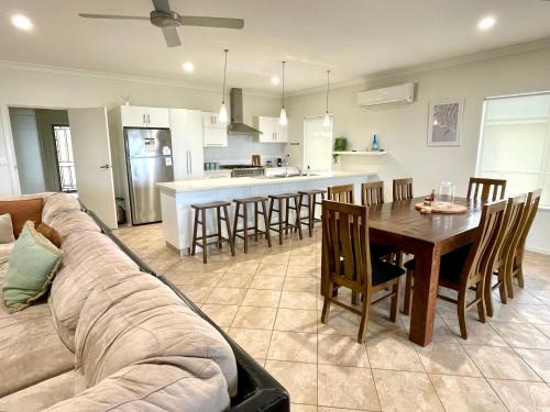 Kingscote House | Africaine Voyage