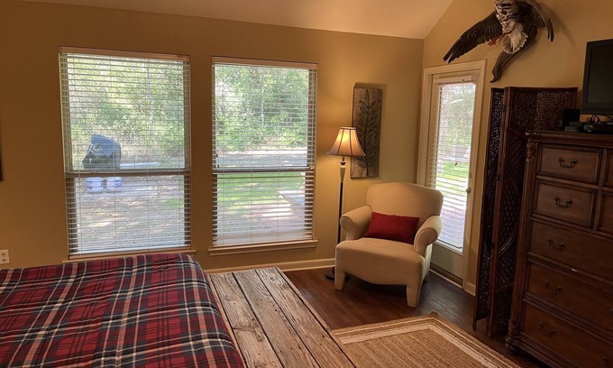 Bryan House | Aggieland’s Hidden Hideout, secluded yet convenient to all local attractions