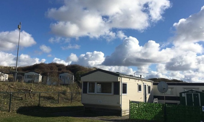 IJmuiden Ski Chalet | Agnes Chalet