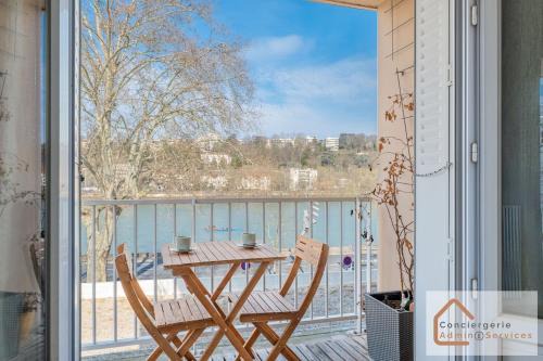 Cuire Apartment | Agréable T3 avec Balcon et Parking Inclus