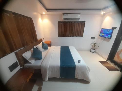 Chembur East House | Agrawal Bhavan Home Stay only for Indians