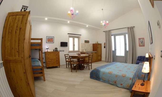Il Borgo Apartment | Agrit Farm Podere Peciano Workshop