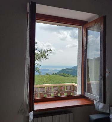 Ferrara di Monte Baldo House | Agriturismo Preele