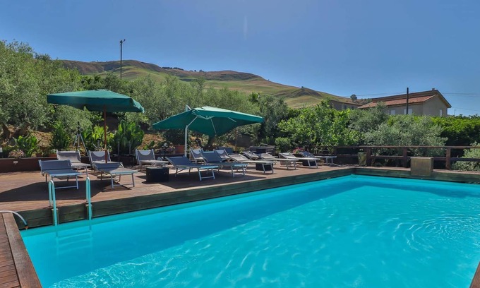 Alia Villa | Agriturismo a Alia 3968