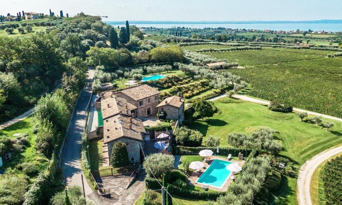 Cavaion Veronese Apartment | Agriturismo Borgata Levita