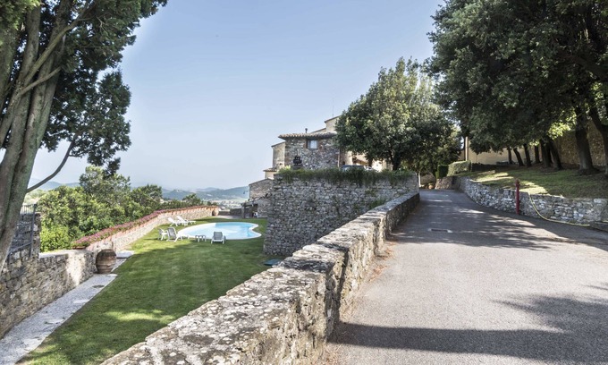 Montecolognola House | Agriturismo Borgo Spagnoli
