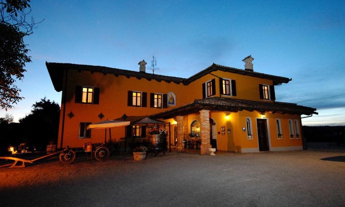 Monforte d'Alba House | Agriturismo Ca' Brusà