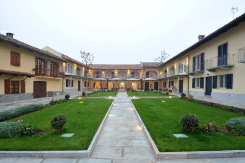Castagnito House | Agriturismo Cascina Varìe