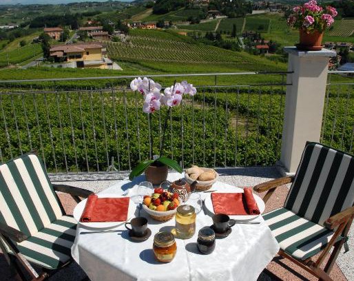 San Marzano Oliveto House | AGRITURISMO CINQUE CAMINI