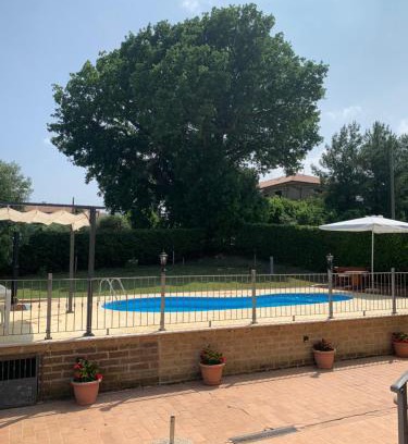 Montalto delle Marche Bed & Breakfast | Agriturismo cerquatonda