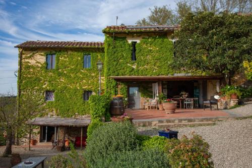 San Pietro in Bossolo House | Agriturismo & Winery Il Bacio