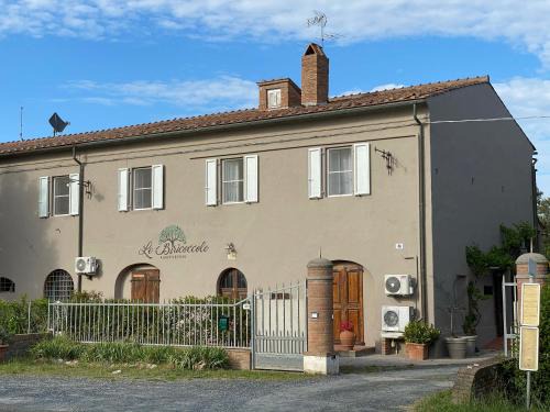 Vada House | Agriturismo Le Biricoccole