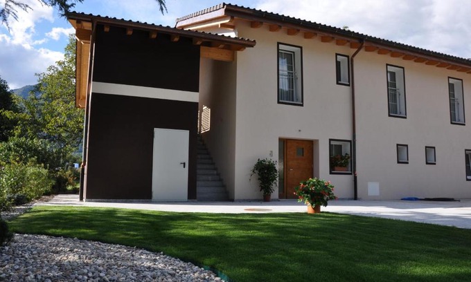 Riazzino House | Agriturismo Regusci